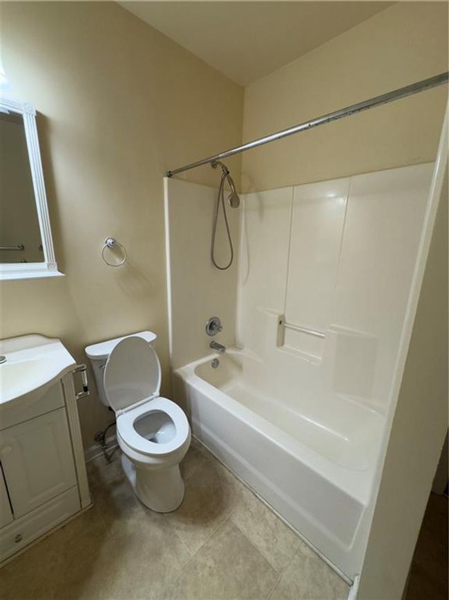 118 Pointe Cir, Townhouse with 2 bedrooms, 3 bathrooms and null parking in Dahlonega GA | Image 22