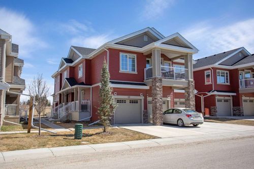 23 Golden Crescent, Home with 2 bedrooms, 1 bathrooms and 2 parking in Red Deer AB | Card Image