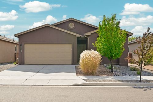 5208 Camino Del Griego, Santa Fe, NM, 87507-3648 | Card Image