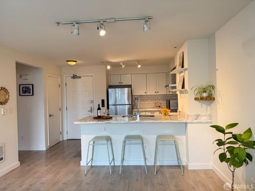 apt-210-8400 Oceanview Ter, San Francisco, CA, 94132-3263 | Card Image