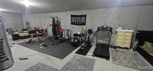 765 Bretton Trails Dr, Lake St Louis, MO, 63367-5020 | Card Image