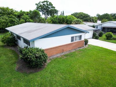 2580 Hillcrest Avenue, House other with 3 bedrooms, 2 bathrooms and null parking in Titusville FL | Image 1