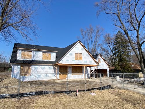 638 67th Pl, Willowbrook, IL, 60527-5306 | Card Image