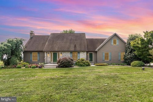 1951 Cranberry Rd, York Springs, PA, 17372-9575 | Card Image