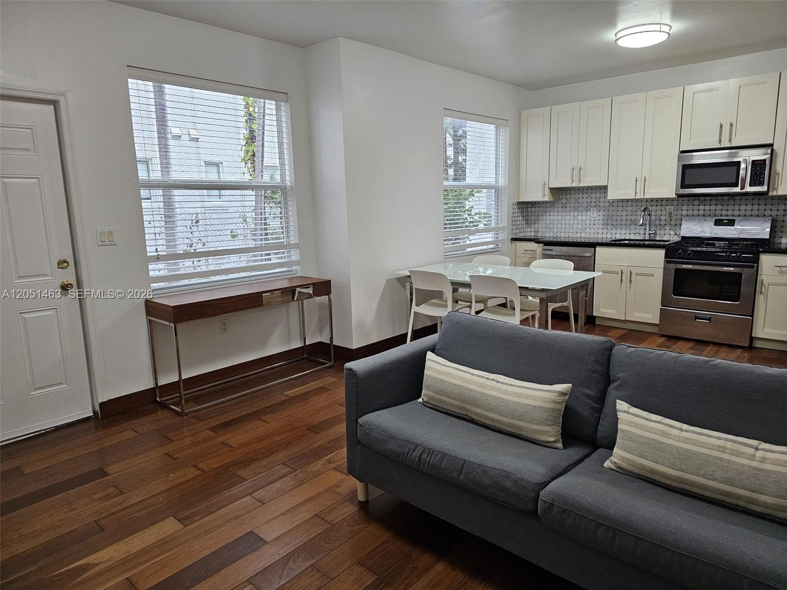 Residential Lease in Miami Beach 2