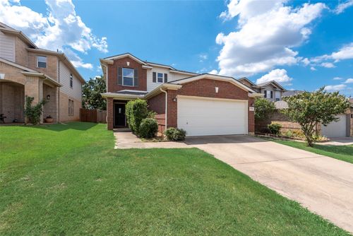 1700 Timber Glen Dr, Bedford, TX, 76022-4948 | Card Image