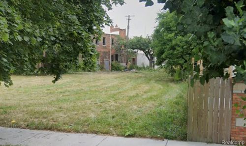 4030 Gilbert St, Detroit, MI, 48210-2916 | Card Image
