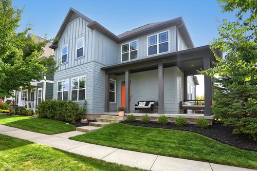 7615 Beekman Ter, Zionsville, IN, 46077-1370 | Card Image