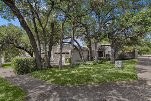 3211 Canter Ln, Austin, TX, 78759-3111 | Card Image