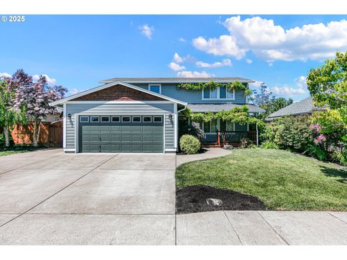 1062 Applegate Pl, Harrisburg, OR, 97446-8703 | Card Image