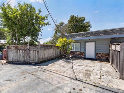 2545 Mar Vista Dr, Aptos, CA, 95003-3613 | Card Image