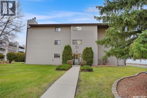 205-51 Wood Lily Dr, Moose Jaw, SK, S6J1H1 | Card Image
