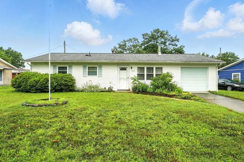 814 Gilmore Dr, Reynoldsburg, OH, 43068-1826 | Card Image