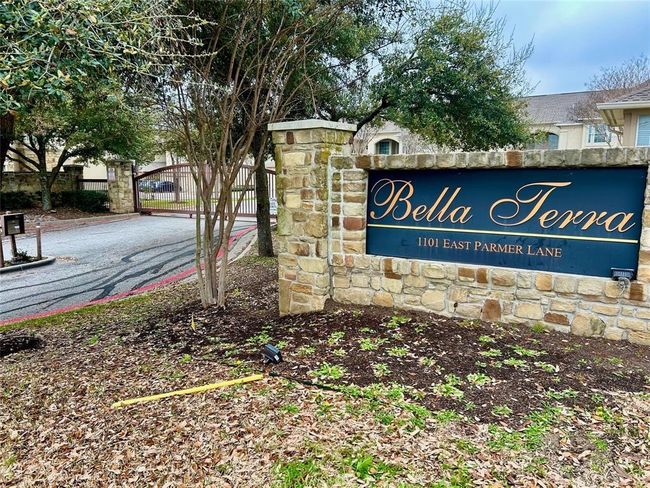 APT-305 - 1101 E Parmer Ln, Condo with 3 bedrooms, 3 bathrooms and 2 parking in Austin TX | Image 31