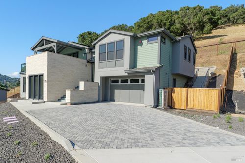15 Erin Dr, San Rafael, CA, 94903-1609 | Card Image