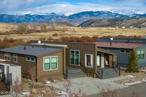 v35-1051 Summit Trl, Granby, CO, 80446 | Card Image