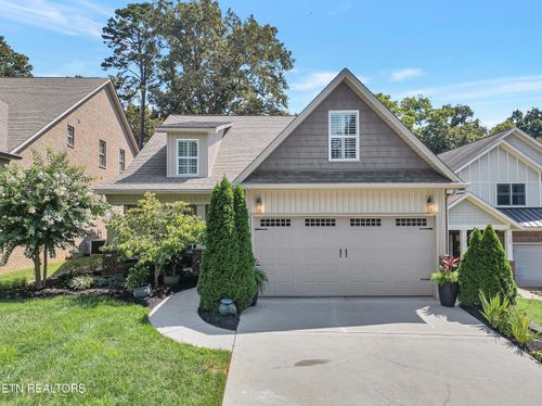 1022 Providence Grove Way, Knoxville, TN, 37919-8679 | Card Image