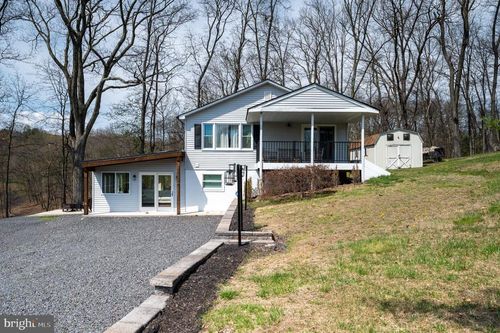 1342 Stag Dr, AUBURN, PA, 17922-9255 | Card Image