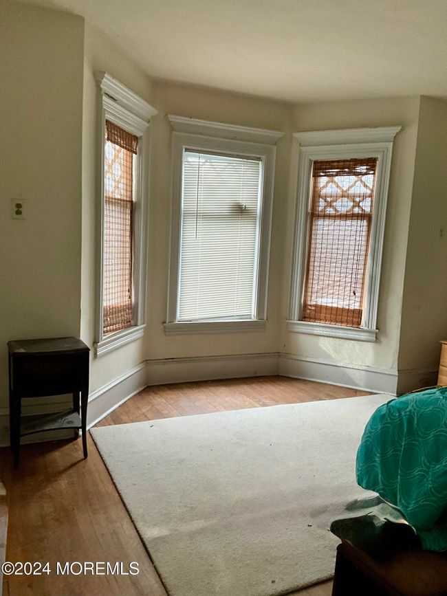 912 W State St, House other with 6 bedrooms, 2 bathrooms and null parking in Trenton NJ | Image 16