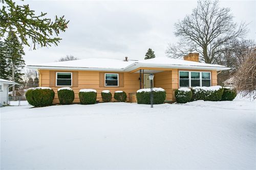 7 Viewcrest Drive, Irondequoit, NY, 14609 | Card Image