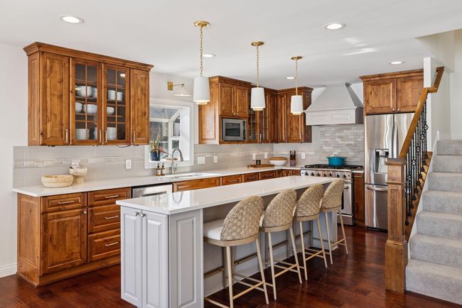 2807 Mckenzie Point Rd, House other with 3 bedrooms, 3 bathrooms and null parking in Wayzata MN | Image 17