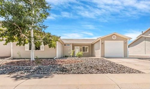 378 Kathleen Cir, Grand Junction, CO, 81501-7319 | Card Image