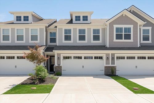1237 Langham St, Avon, IN, 46123-5004 | Card Image