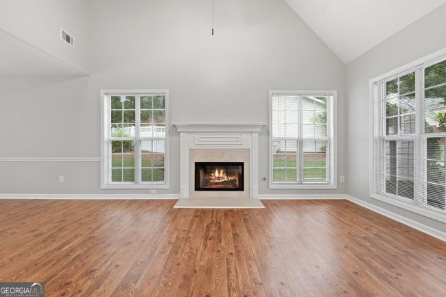 320 Cloverwood Dr, House other with 3 bedrooms, 3 bathrooms and null parking in Fayetteville GA | Image 6