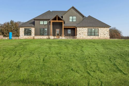 105 Desperado Way, Weatherford, TX, 76088 | Card Image