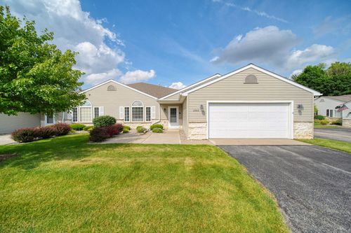 2503 Lakewood Dr, Adrian, MI, 49221-4635 | Card Image