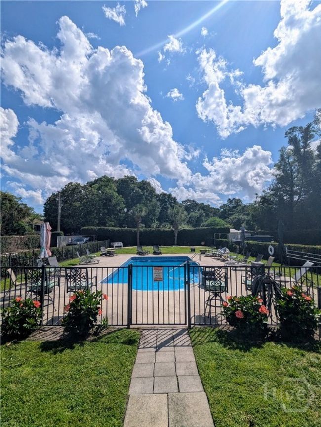 Pool | Image 37
