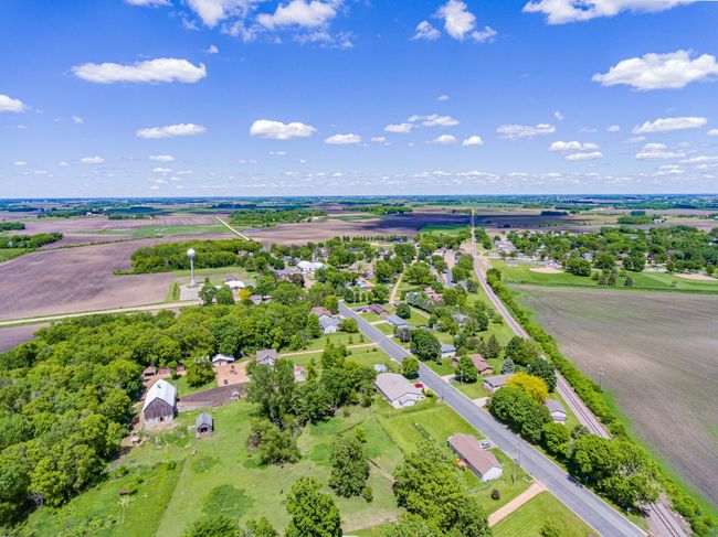 141 Jacob St, House other with 4 bedrooms, 3 bathrooms and null parking in Hamburg MN | Image 71