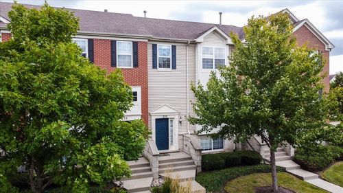 233 Jackson St, Gilberts, IL, 60136-8001 | Card Image