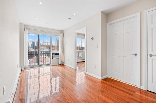 apt-6a-4333 42nd St, Sunnyside, NY, 11104-2898 | Card Image