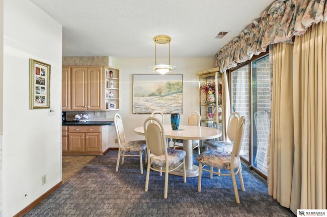 APT-3 - 11937 Miracle Hills Dr, Condo with 2 bedrooms, 2 bathrooms and 1 parking in Omaha NE | Image 8