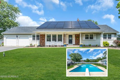 40 S Westfield Rd, Howell, NJ, 07731-2322 | Card Image