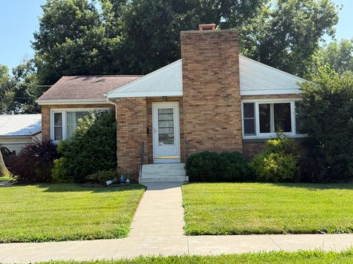 501 E Main St, Morrison, IL, 61270-3053 | Card Image