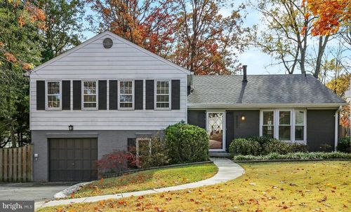 8802 Stonehaven Ct, POTOMAC, MD, 20854-3632 | Card Image