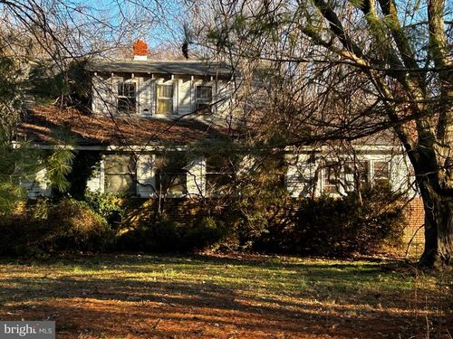 1372 Coles Point Rd, HAGUE, VA, 22469-2705 | Card Image