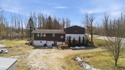 303 Bruce Road 9, South Bruce Peninsula, ON, N0H2T0 | Card Image