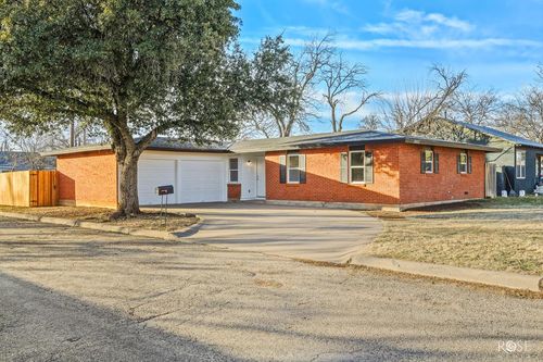 2013 Conchita St, San Angelo, TX, 76901-3837 | Card Image