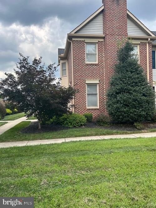 5615 Moreland Ct, MECHANICSBURG, PA, 17055-5445 | Card Image
