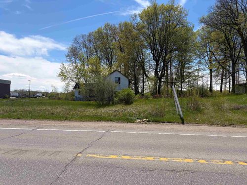 1740 & 1732 E Remus Road, Union Charter Township, MI, 48858 | Card Image