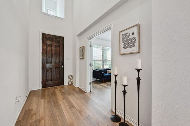 293 Cherrystone Loop, House other with 4 bedrooms, 4 bathrooms and 4 parking in Buda TX | Image 5