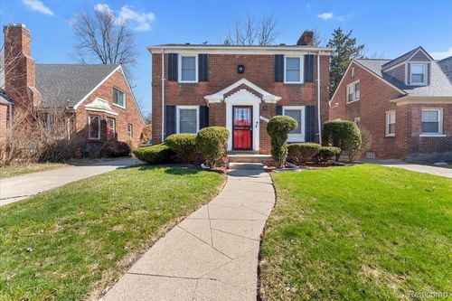 16880 Fielding St, Detroit, MI, 48219-3347 | Card Image