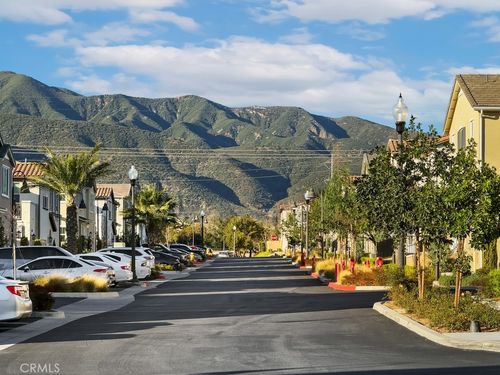 3-5664 Kate Way, Fontana, CA, 92336-4675 | Card Image