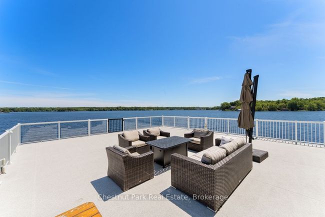 247 Wapaska Cres, House other with 5 bedrooms, 3 bathrooms and 3 parking in Gravenhurst ON | Image 36