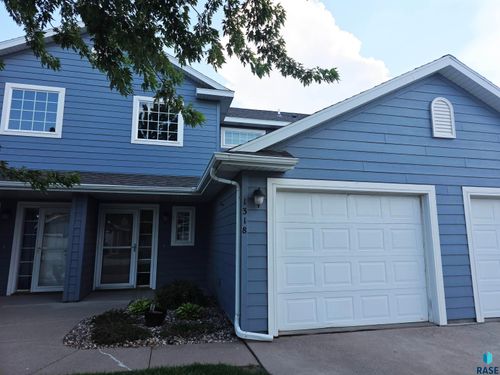 1318 N Fir Pl Place, Sioux Falls, SD, 57107 | Card Image