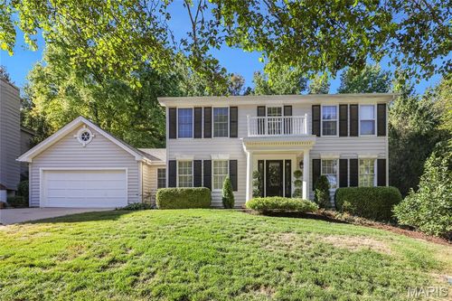 575 Mcbride Pointe Dr, Wildwood, MO, 63011-1753 | Card Image