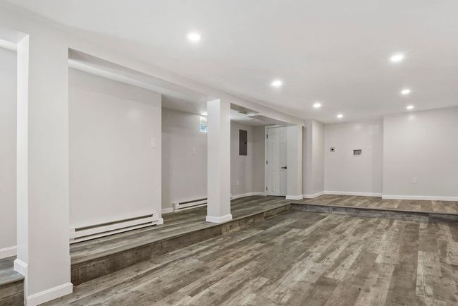 1 - 31 Farnum Pike, Condo with 3 bedrooms, 2 bathrooms and 2 parking in Smithfield RI | Image 22